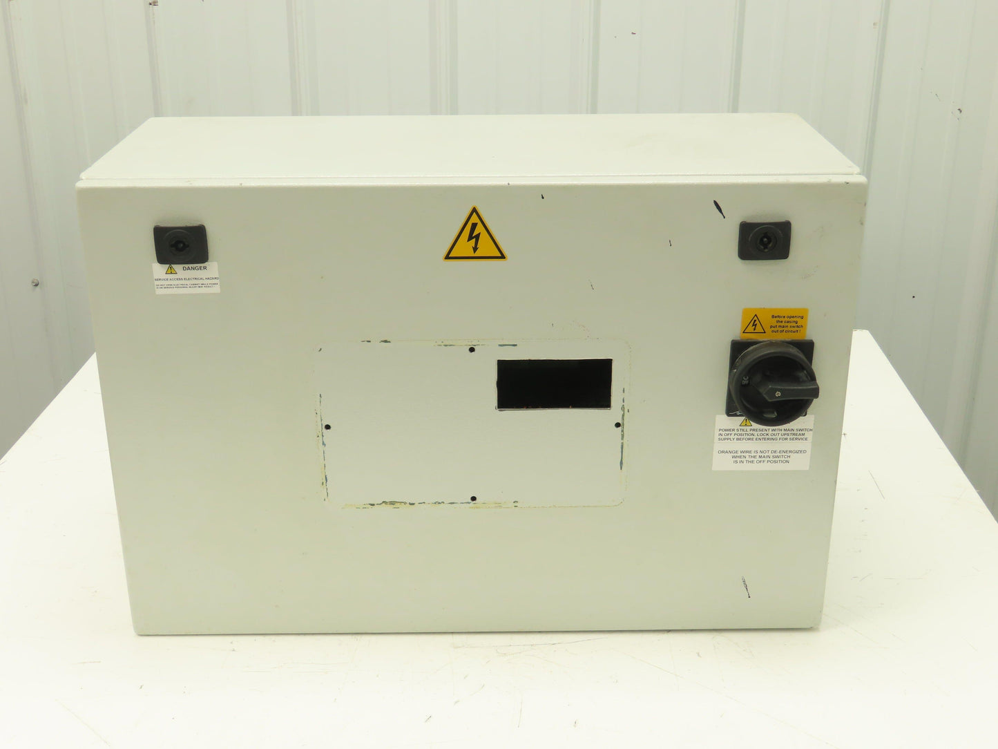 Lohmeier AE-1020 Electrical Enclosure 400 x 600 x 250mm Backplate Disconnect