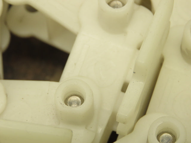 Rexroth VarioFlow Curve Conveyor Flexible Chain POM Plastic 3"x 60' White