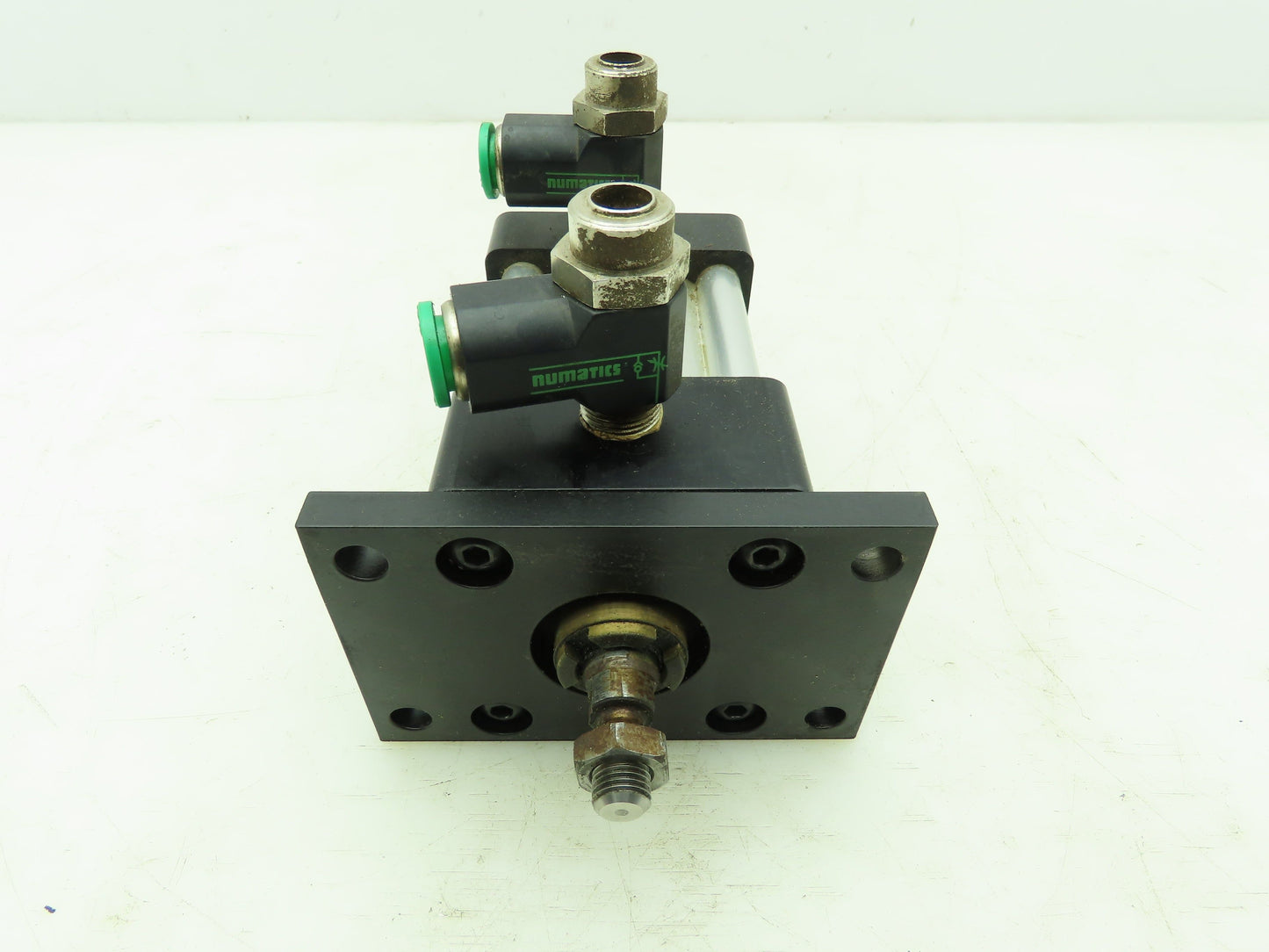 Parker CJ2MA3U14AC Pneumatic Air Cylinder 2.5 Bore 1" Stroke