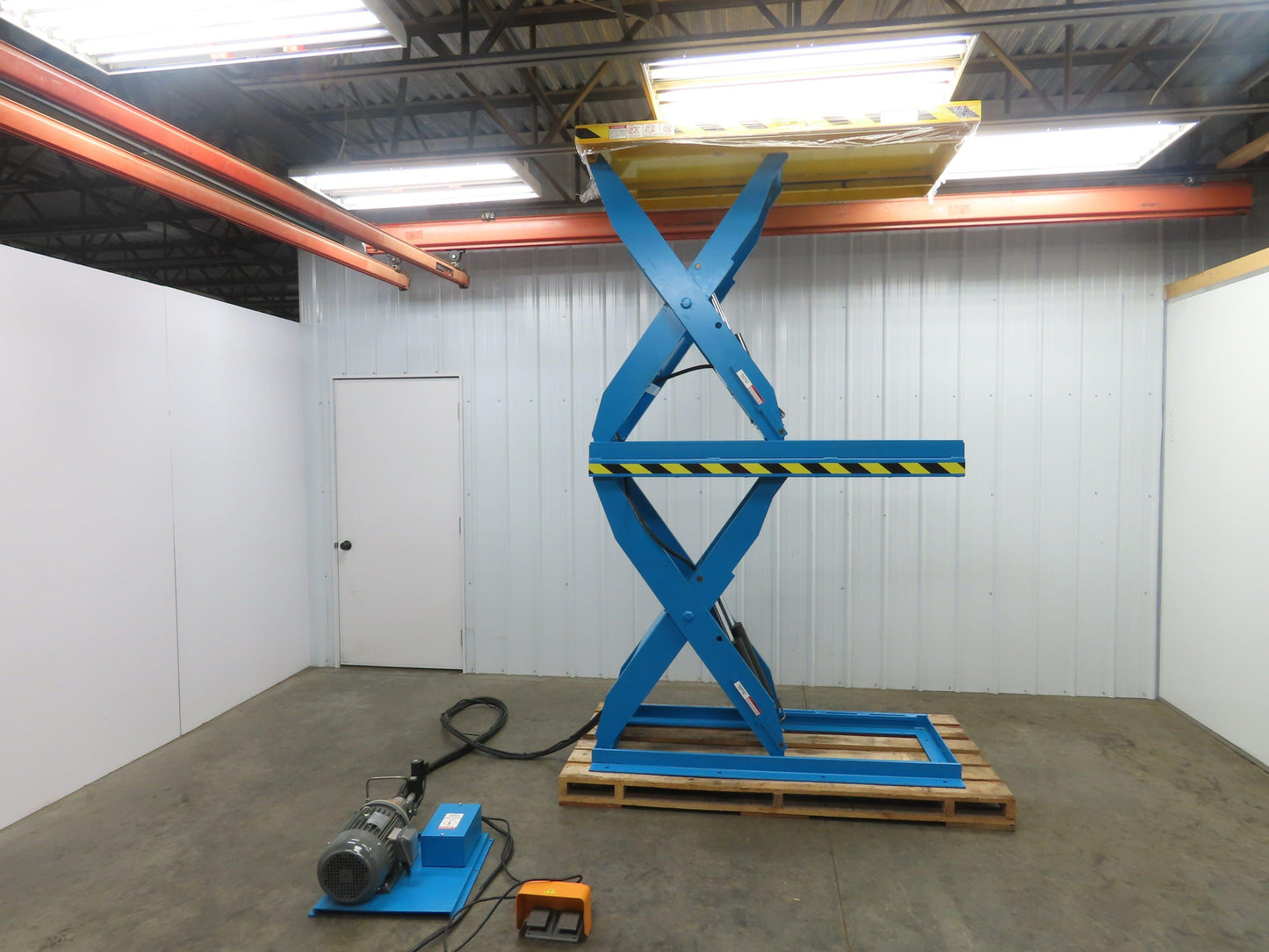 Max LPT-035-96XXH 3500LBS Hydraulic Lift Table Double Scissor 8' Travel 111" Max