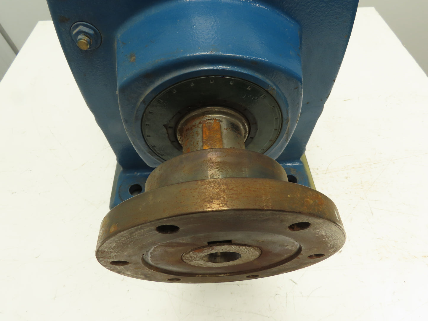 Sew-Eurodrive R97DRE180M4BE20HR/DH Helical Gear Drive 4.5:1 Ratio 67-400 RPM