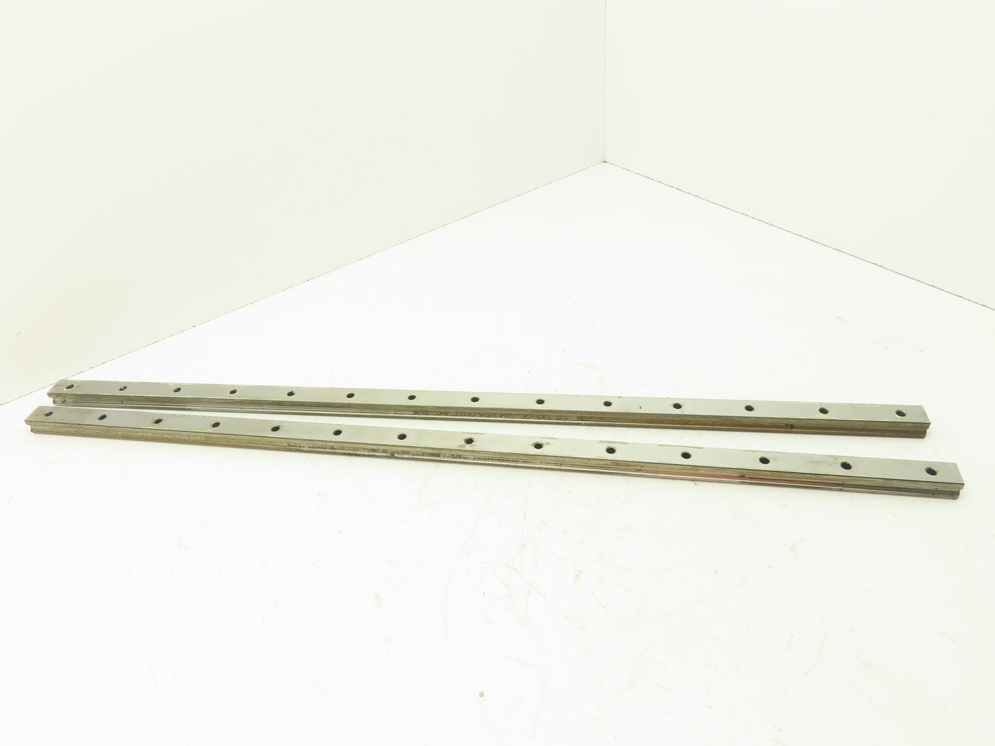 SR25 LM Linear Guide Rail  23x18mm 820mm Length (32")  Lot of 2
