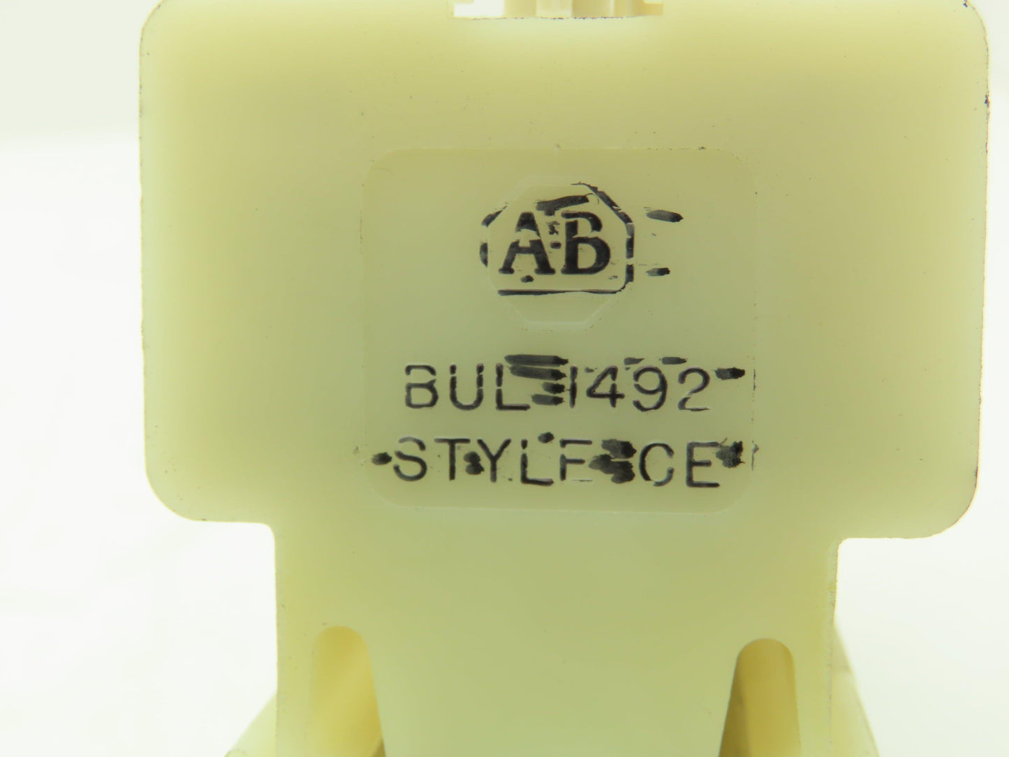 Allen Bradley 1492-CE Terminal Blocks Fuse Holder 10A 600V Skid Lot of 600