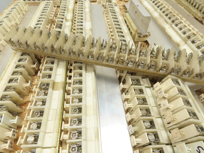 Allen Bradley 1492-CE Terminal Blocks Fuse Holder 10A 600V Skid Lot of 560