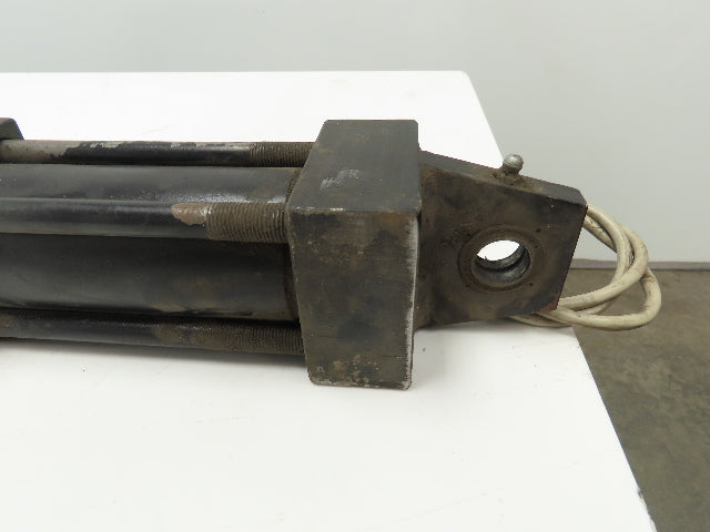 Parker Series 2HX Electrohydraulic  Cylinder 2" Bore 28" Stroke 2200PSI Pivot Mt