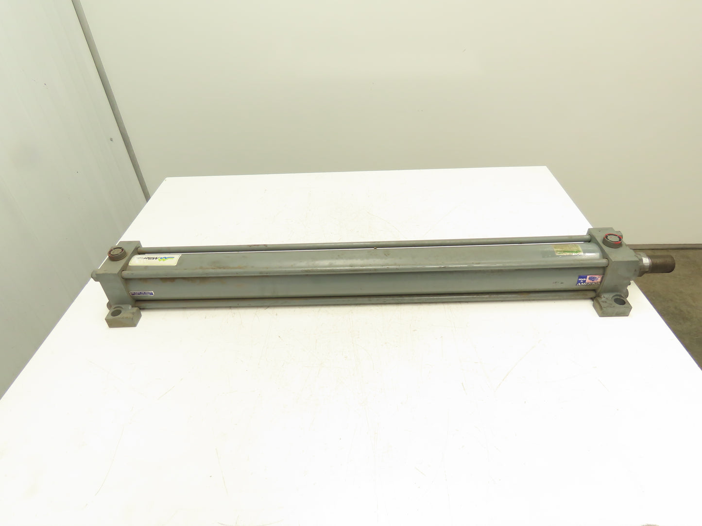 Miller Fluid Power H72B2N Hydraulic Cylinder 3.25" Bore 36" Stroke 3800 PSI