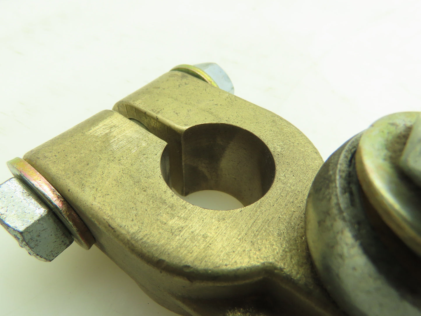 Honeywell 087449 Adjustable Actuator Arm Brass 1" ID For Shaft 1/2-20 Thread