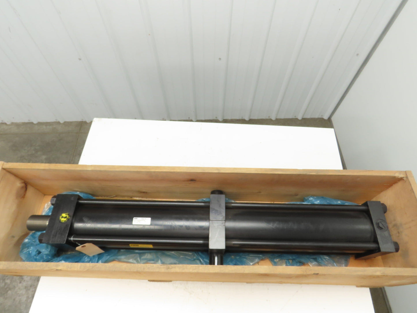 Parker Series 2H Hydraulic Cylinder 5" Bore 36.5" Stroke Trunnion Mount 1200 PSI