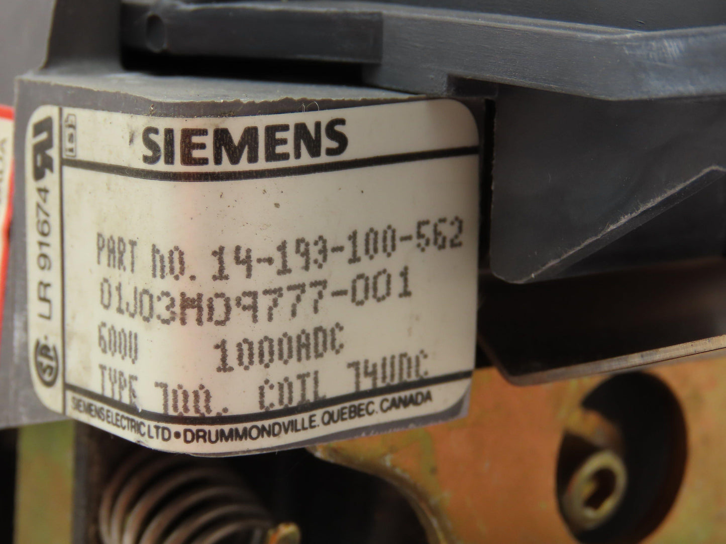 Siemens 14-193-100-562 DC Contactor 600VDC 1000A 72VDC Coil Single Pole