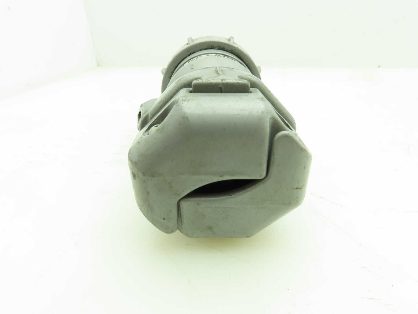 Killark Hubbell VP3485 Pin Sleeve Plug 3W 4P 30A 600V