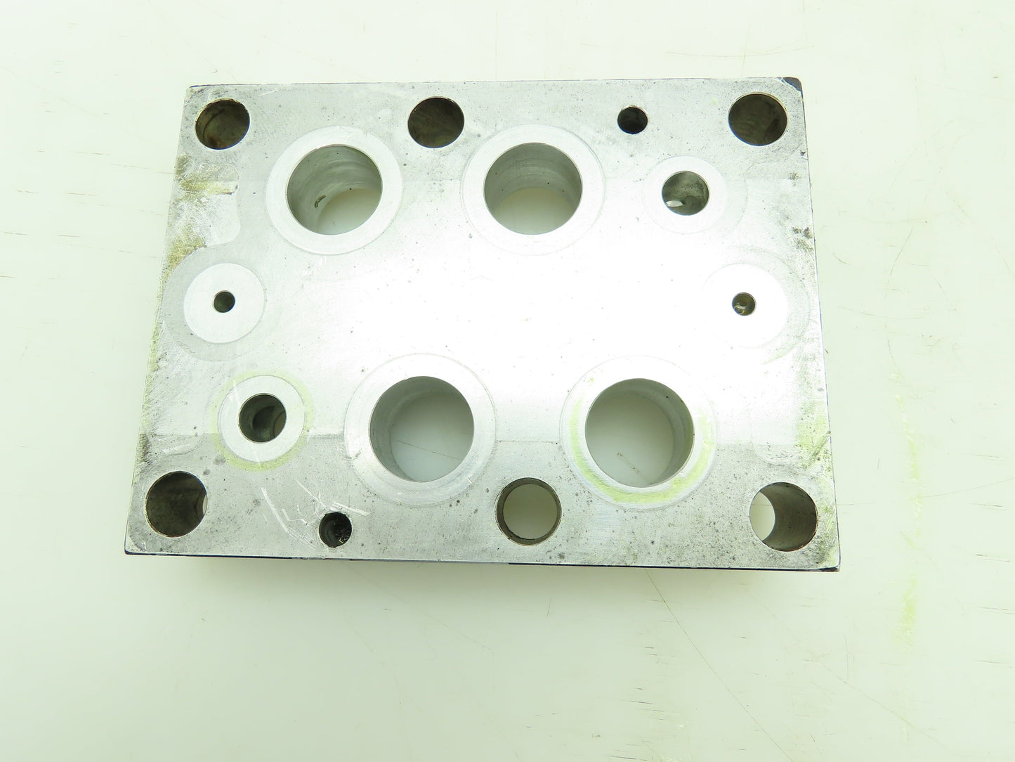 Daman AD08TPXY4S Aluminum Tapping Plate X&Y Ports SAE-4 D08  Lot of 2