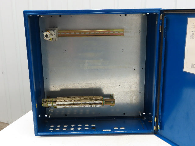 Electrical Enclosure 60x60x20mm Wall Mount 23A 3 Pole Disconnect Blue