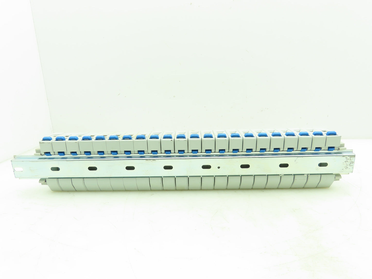 Ferraz Shawmut W219784 Fuse Holder 690V 32A Blown Fuse Indicator Lot of 37