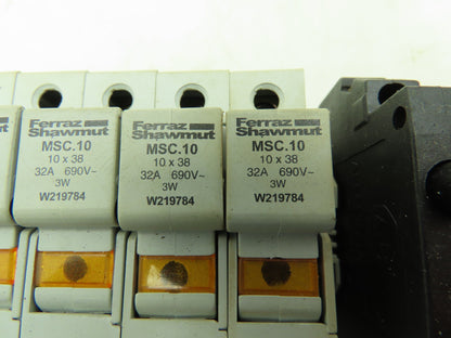 Ferraz Shawmut W219784 Fuse Holder 690V 32A Blown Fuse Indicator Lot of 37