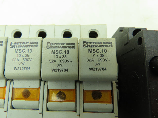 Ferraz Shawmut W219784 Fuse Holder 690V 32A Blown Fuse Indicator Lot of 37
