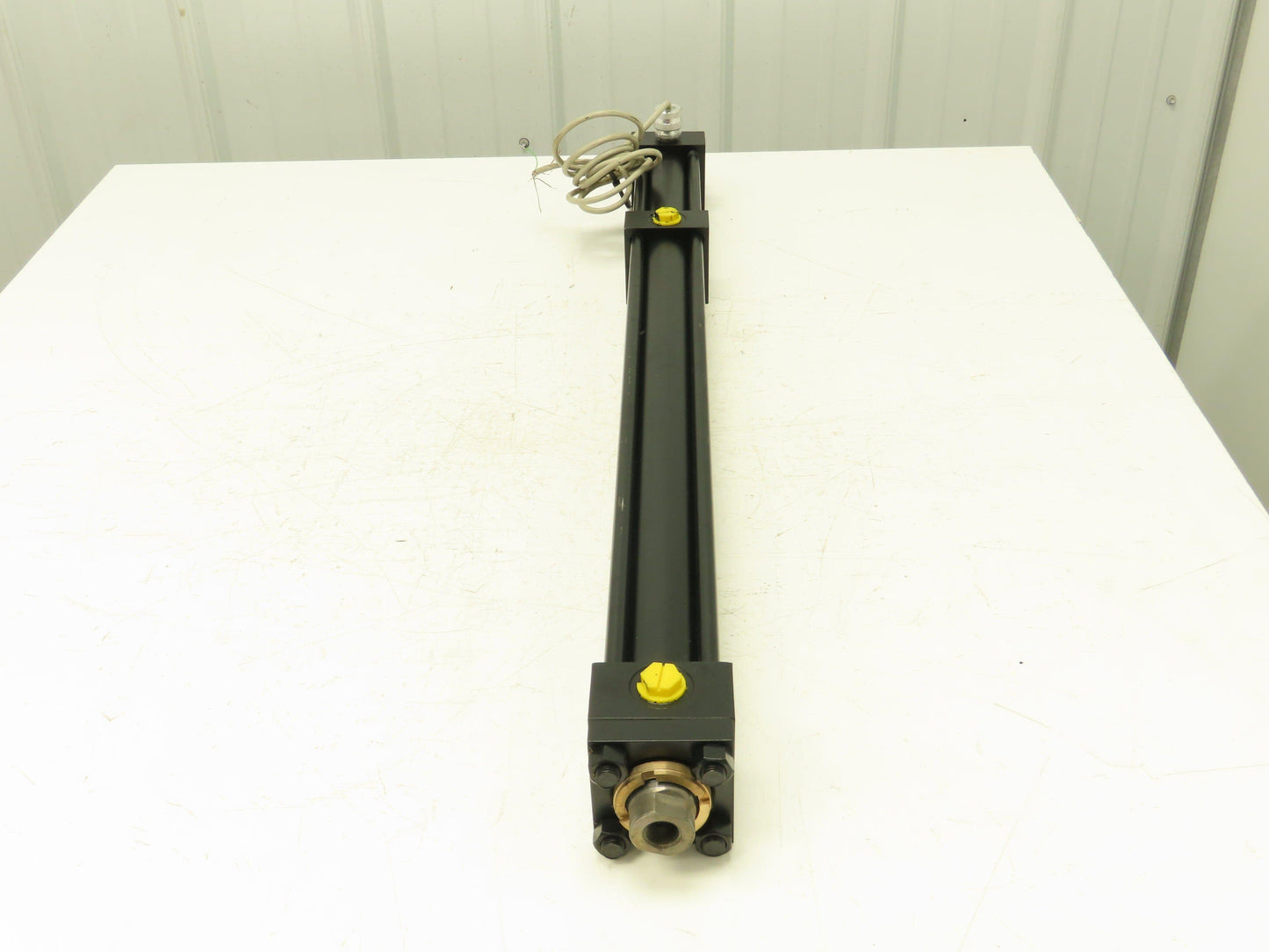 Parker Series 2HX Electrohydraulic Cylinder Actuator 2"Bore 21.5" Stroke 2200PSI