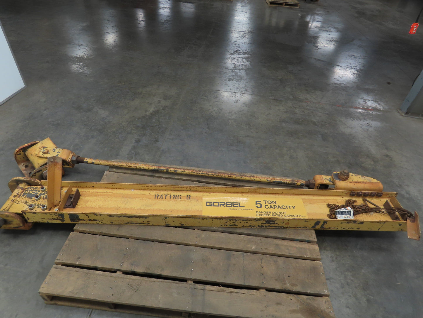 Gorbel 5 Ton Wall Mount Cantilever Work Station Jib Crane 10' Span 200° Rotation