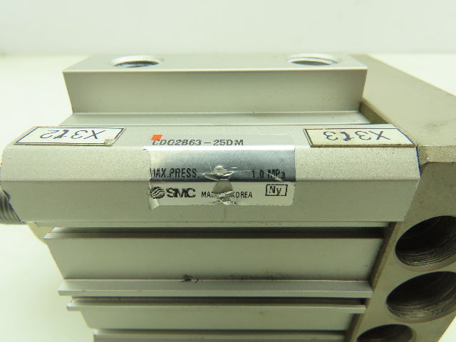 SMC CDQ2B63-25DM Pneumatic Compact Air Cylinder 63mm Bore 25mm Stroke