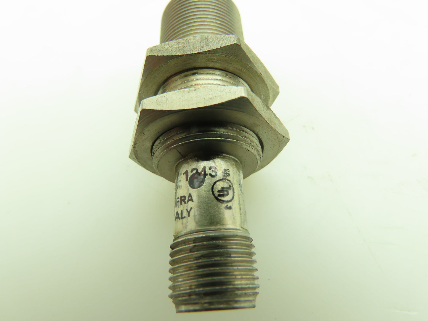 IDEC IS46DK Inductive Proximity Sensor 10-30VDC  Lot of 5