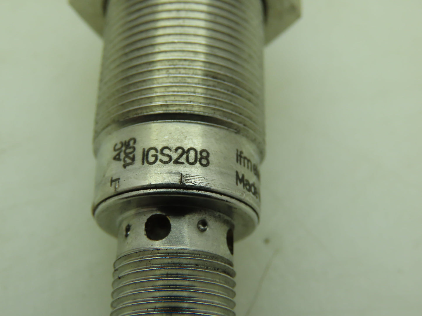 IFM Efector IGS208 Inductive Proximity Sensor Switch