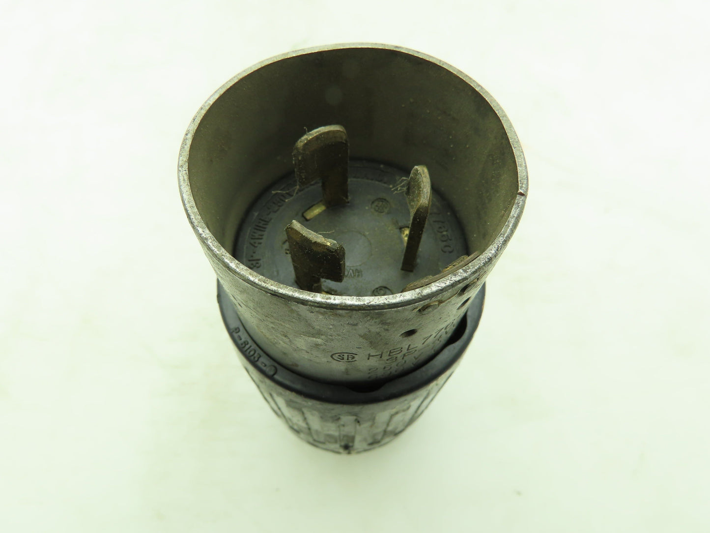 Hubbell HBL7765C Twist Lock Plug 50A 3P-4W 600VAC 250VDC