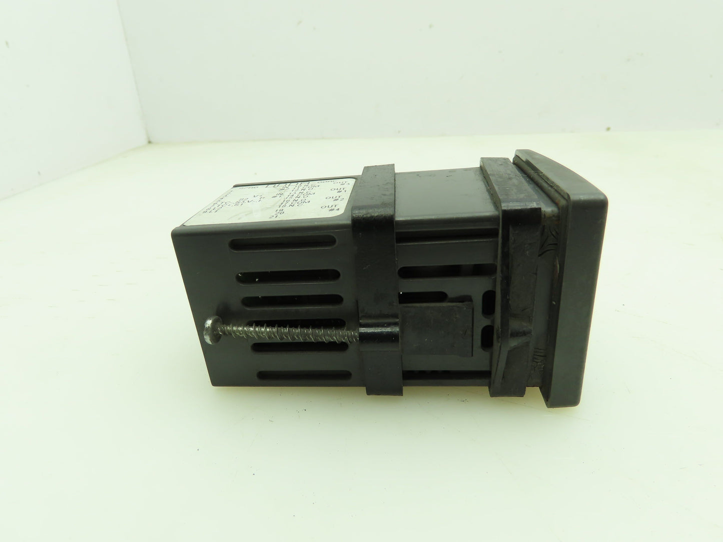 Watlow 97A0-DDDA-00AC Temperature Controller High Voltage 100-240 60Hz