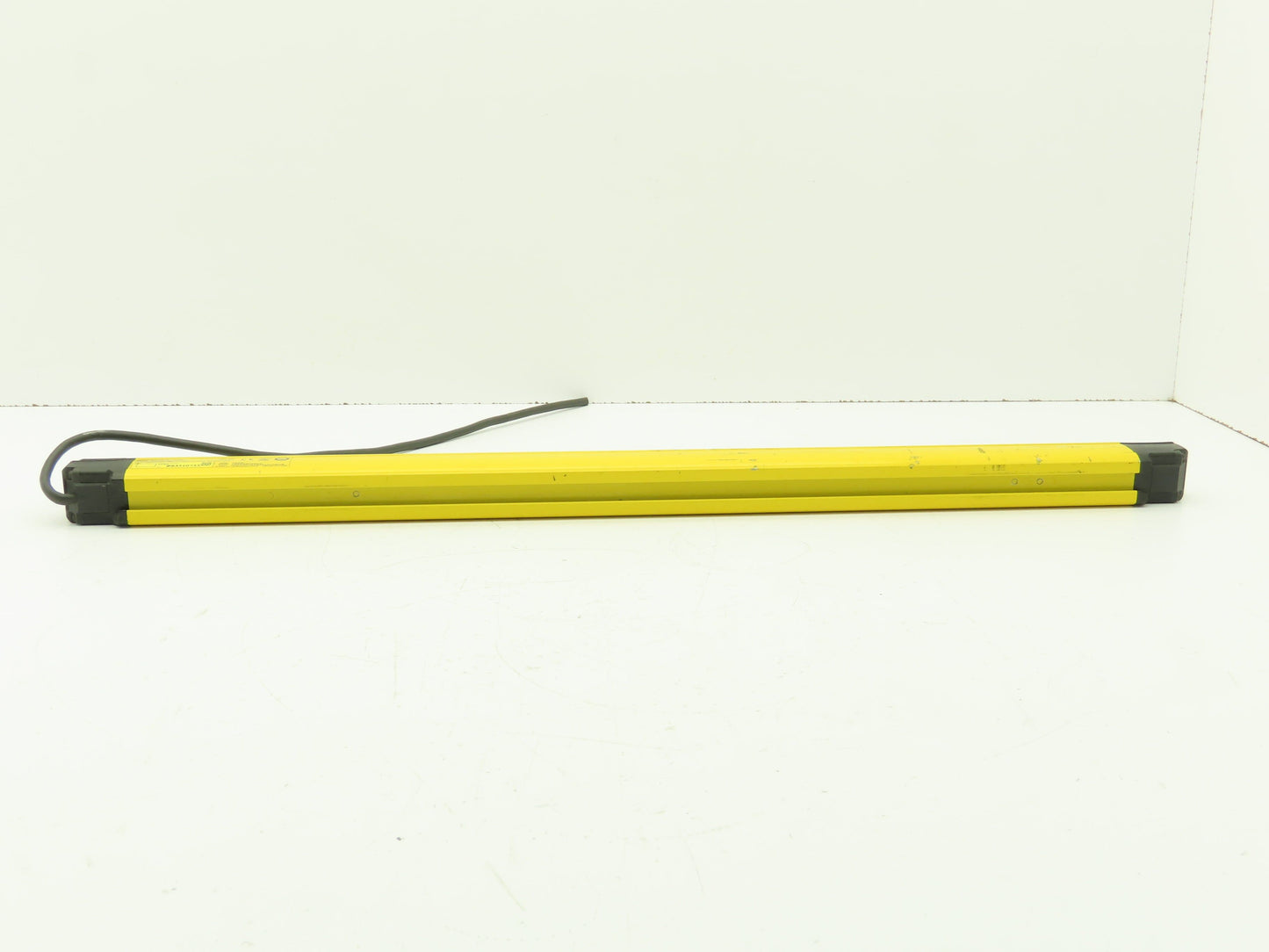 Keyence GL-R32H-T Safety Light Curtain Transmitter 24vdc 61MA Class 2