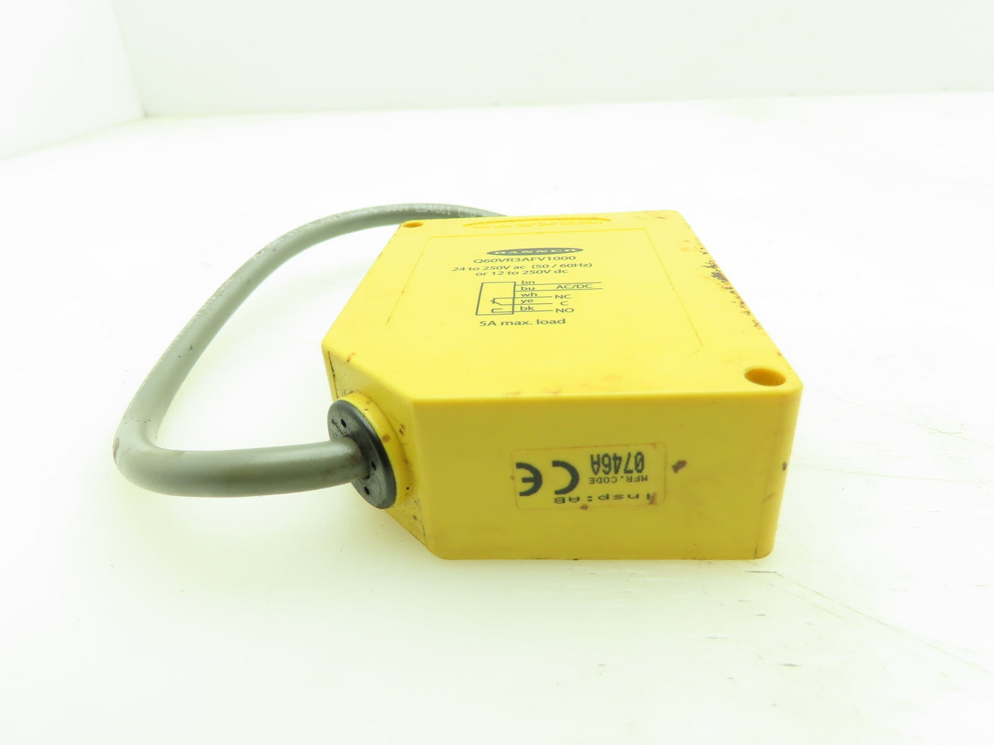 Banner Q60VR3AFV1000 Photoelectric Sensor Q60 Series 2M Range Delay On / Off