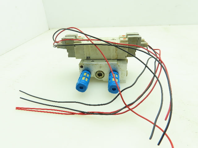 SMC SY5240-5L0 Solenoid Spool Valve Manifold 2 Position Double Acting 24VDC