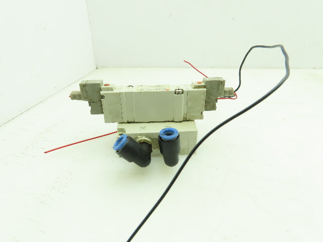 SMC SY7240-5LO-02 Solenoid Spool Valve 2 Position Double Acting 24VDC