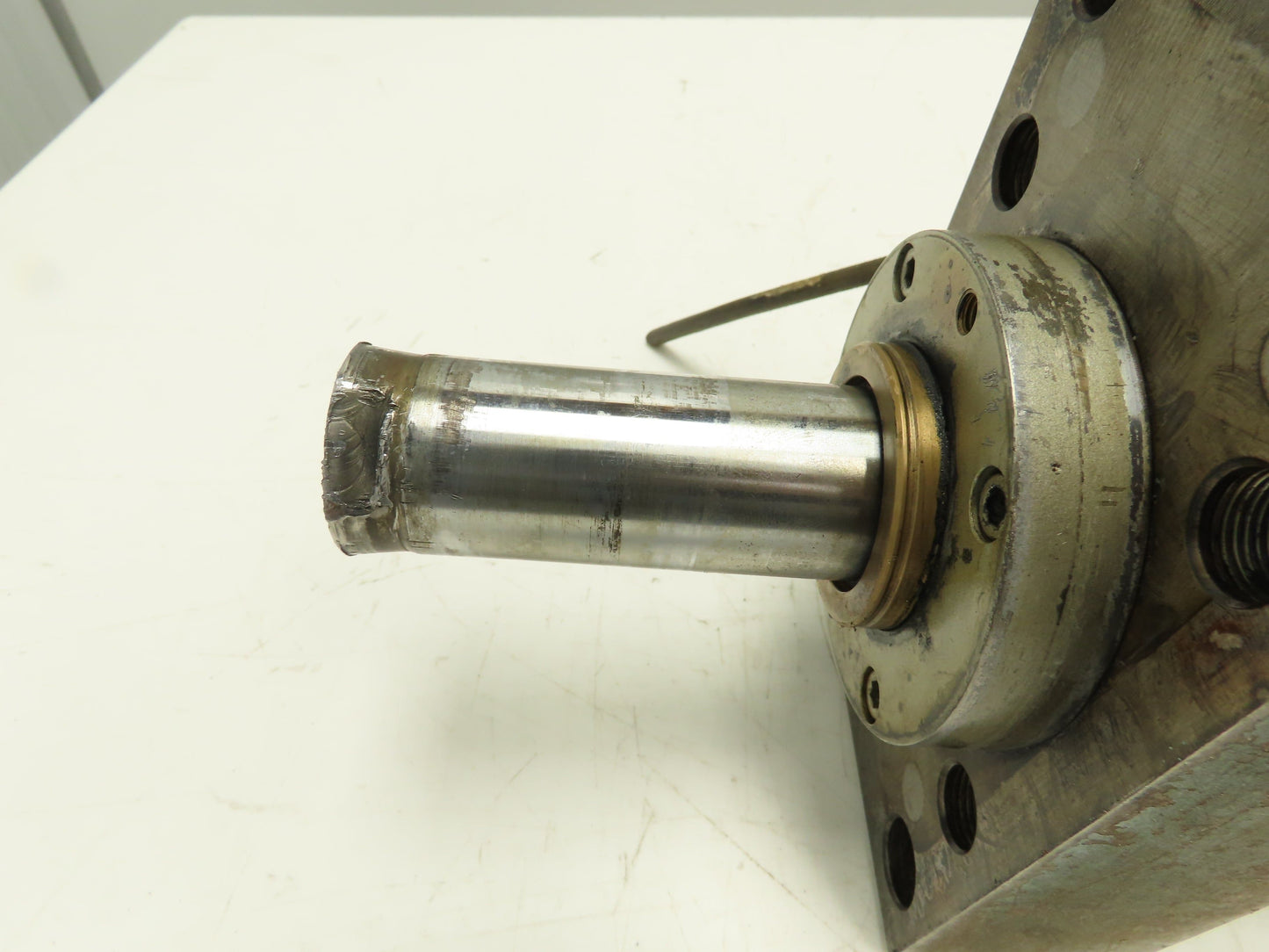 Milwaukee Hydraulic Cylinder 3.5" Bore 14" Stroke Extended Rod