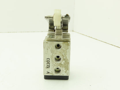 Norgren SR2501033 Roller Spring Actuated Valve 1/8" NPT