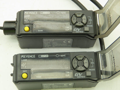 Keyence GV-21P Digital CMOS Laser Sensor Amplifier Main Unit PNP  Lot of 2