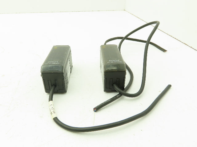 Keyence GV-21P Digital CMOS Laser Sensor Amplifier Main Unit PNP  Lot of 2