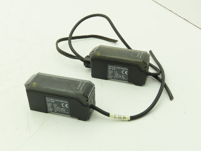 Keyence GV-21P Digital CMOS Laser Sensor Amplifier Main Unit PNP  Lot of 2