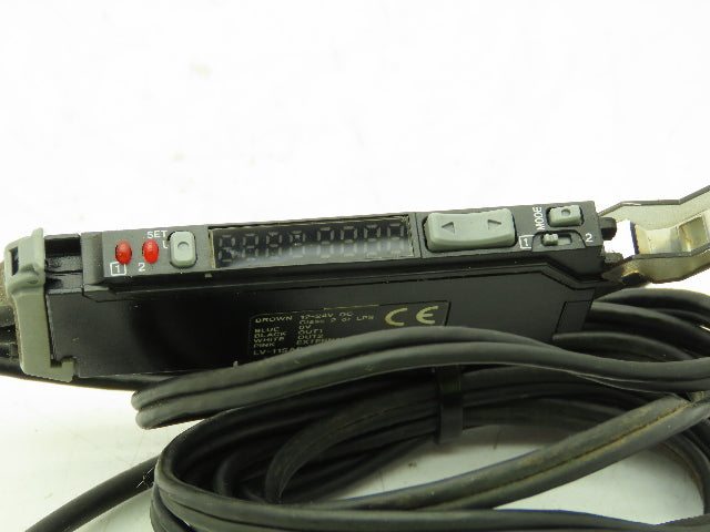 Keyence LV-11SAP Laser Sensor Amplifier with LV-S31 Head 50-200mm