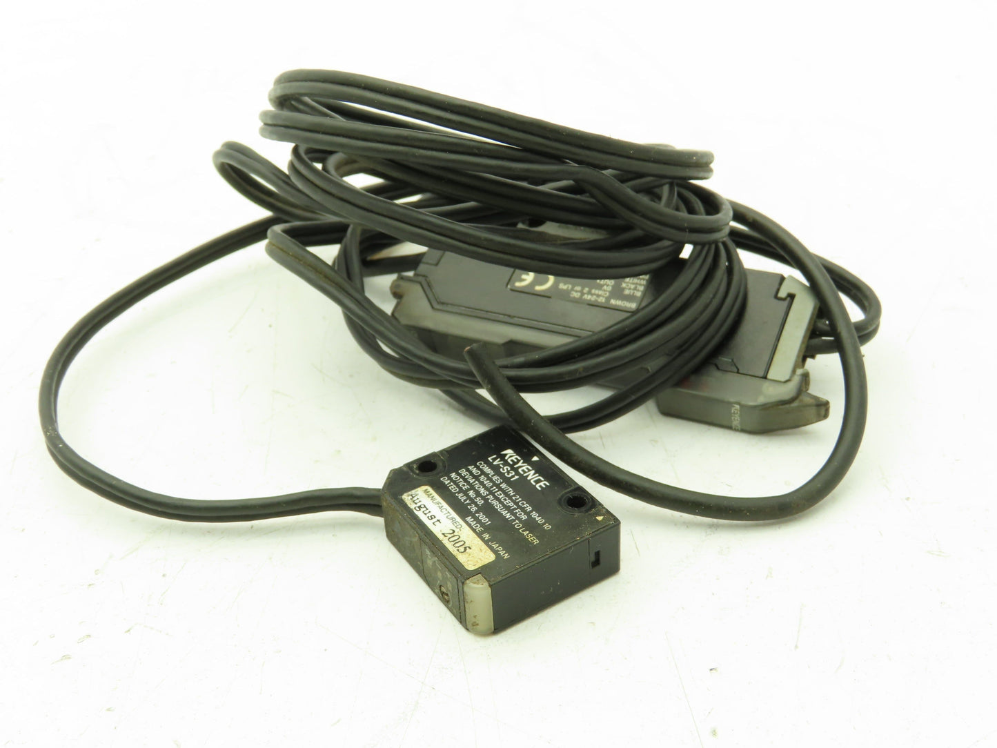 Keyence LV-11SAP Laser Sensor Amplifier with LV-S31 Head 50-200mm