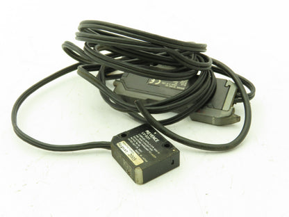 Keyence LV-11SAP Laser Sensor Amplifier with LV-S31 Head 50-200mm