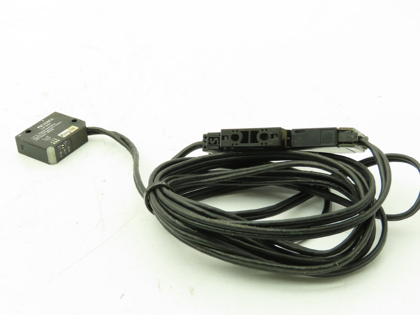 Keyence LV-11SAP Laser Sensor Amplifier with LV-S31 Head 50-200mm