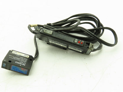 Keyence LV-11SAP Laser Sensor Amplifier with LV-S31 Head 50-200mm