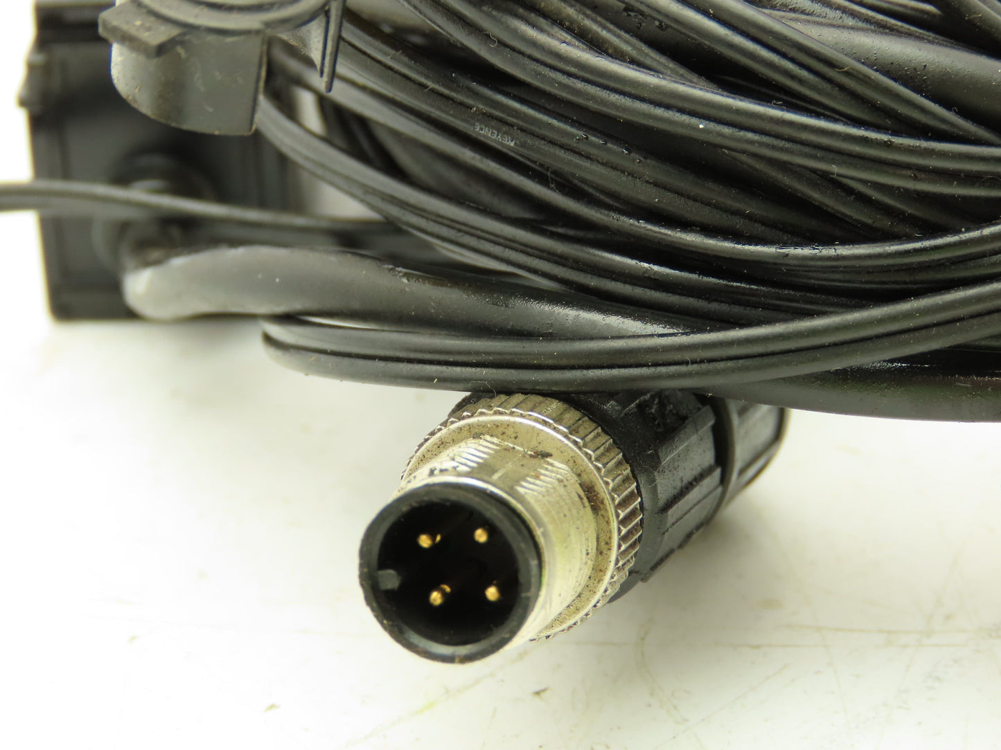 Keyence LV-21AP Laser Sensor Amplifier with LV-H32 Reflective Head