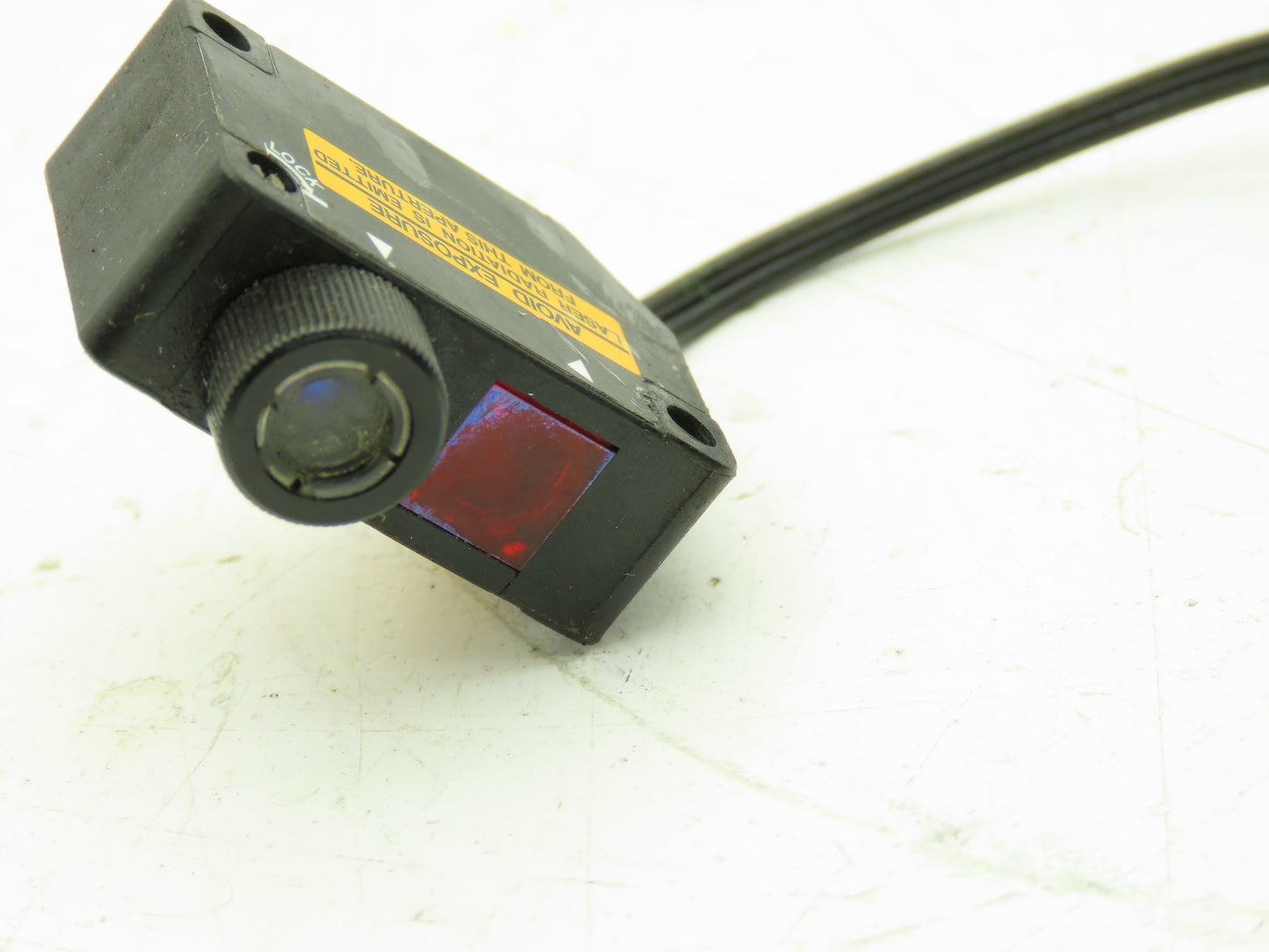Keyence LV-21AP Laser Sensor Amplifier with LV-H32 Reflective Head