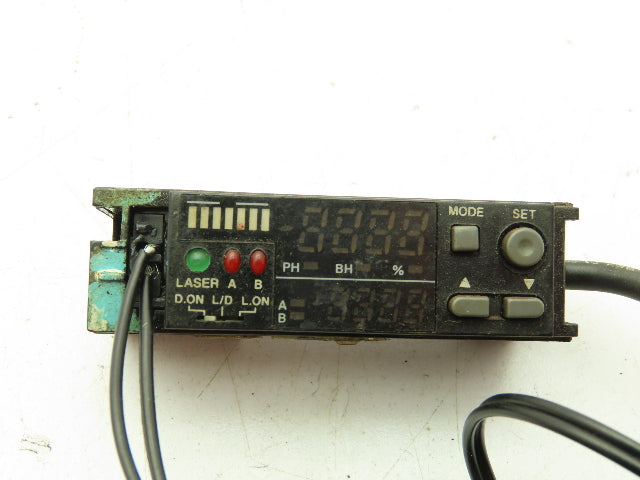 Keyence LV-21AP Laser Sensor Amplifier with LV-H32 Reflective Head