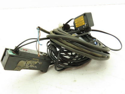 Keyence LV-21AP Laser Sensor Amplifier with LV-H32 Reflective Head