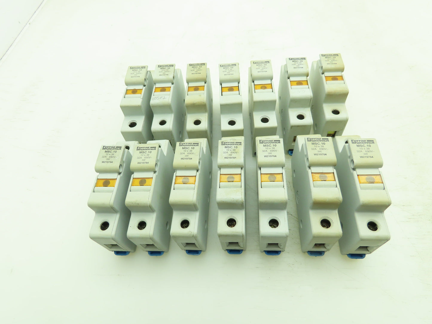 Ferraz Shawmut W219784 Fuse Holder 690V 32A Blown Fuse Indicator Lot of 14