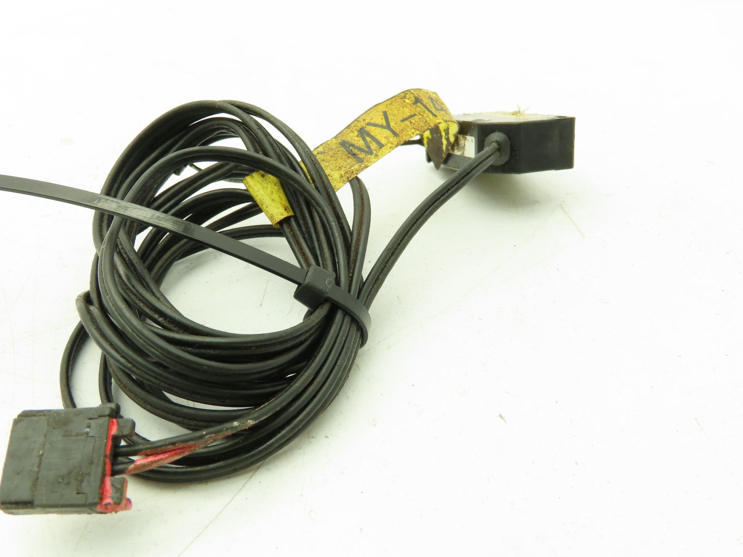 Keyence LV-H35 Laser Sensor Reflective Head Co-Axial Spot Type 150-600mm