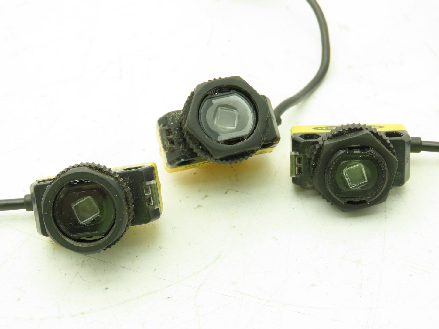 Banner QS186LE214Q5 Photoelectric Laser Proximity Sensor Switch 15M  Lot of 3