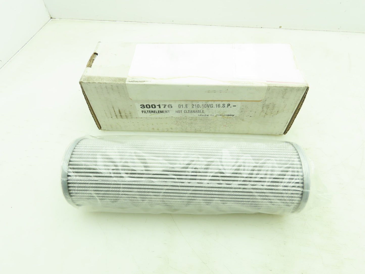 Internormen 300176 Hydraulic Filter Element 2.75" x 8.75"