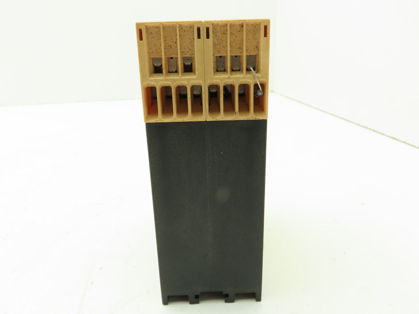 Pluto Jokab Safety A20 Safety Relay PLC 24VDC 250V