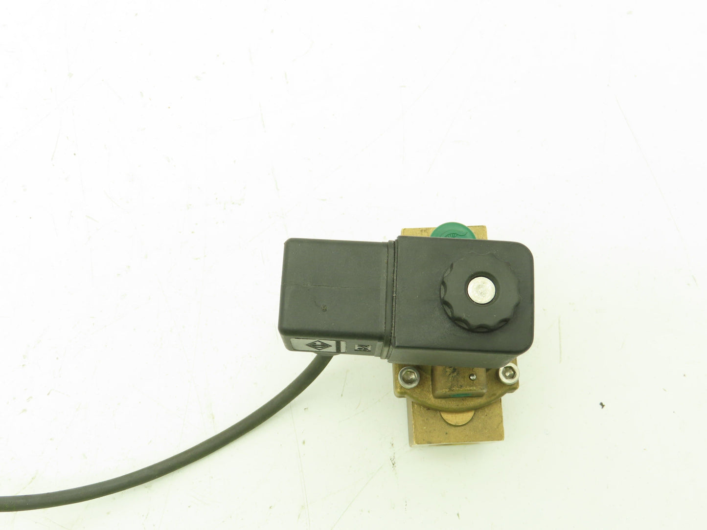 Automation Direct 2AC3A-24D DVD Solenoid Valve 3/8 NPT 2-Way NC 1/2 Orifice 10W